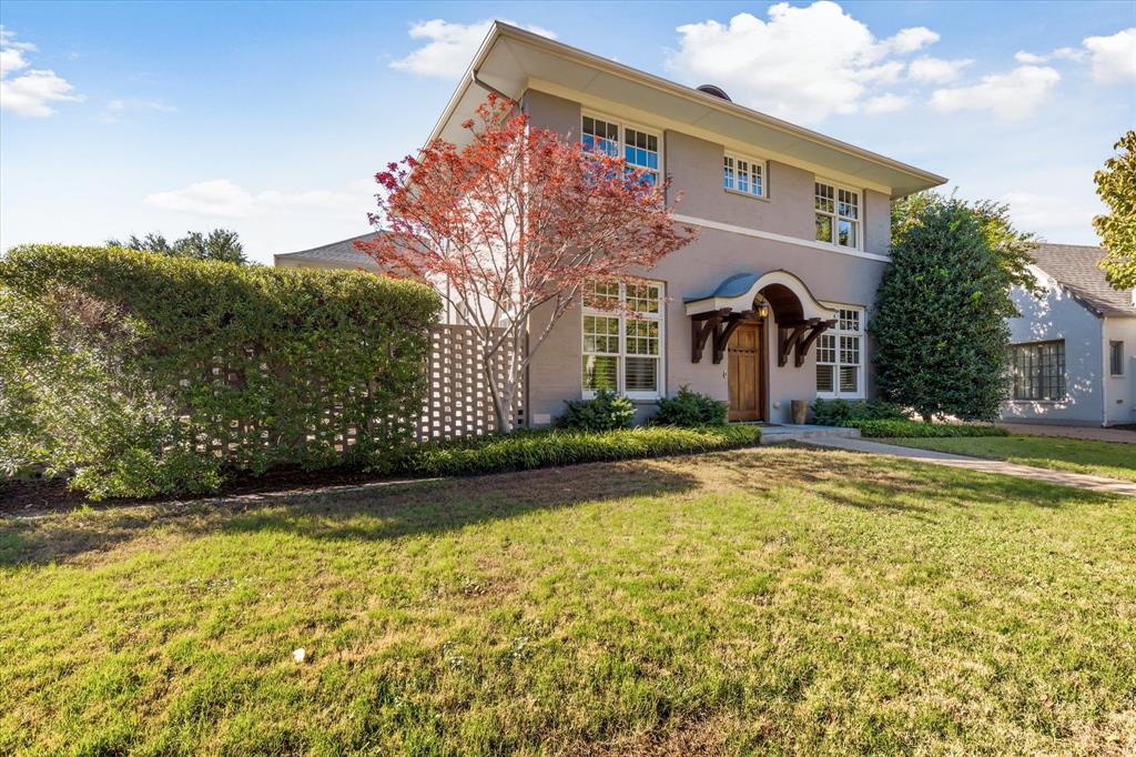 River Elm - Residential