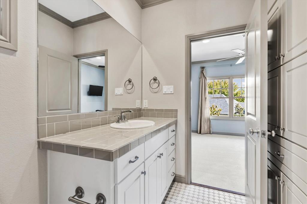 River Elm - Residential