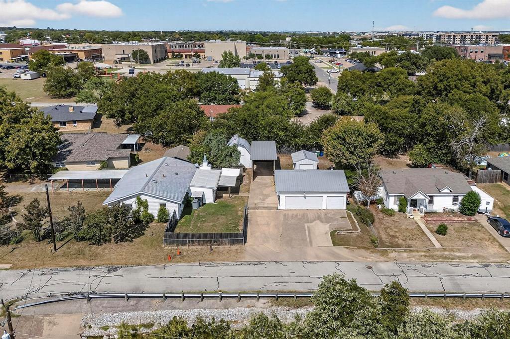 157 SE Tarrant Avenue