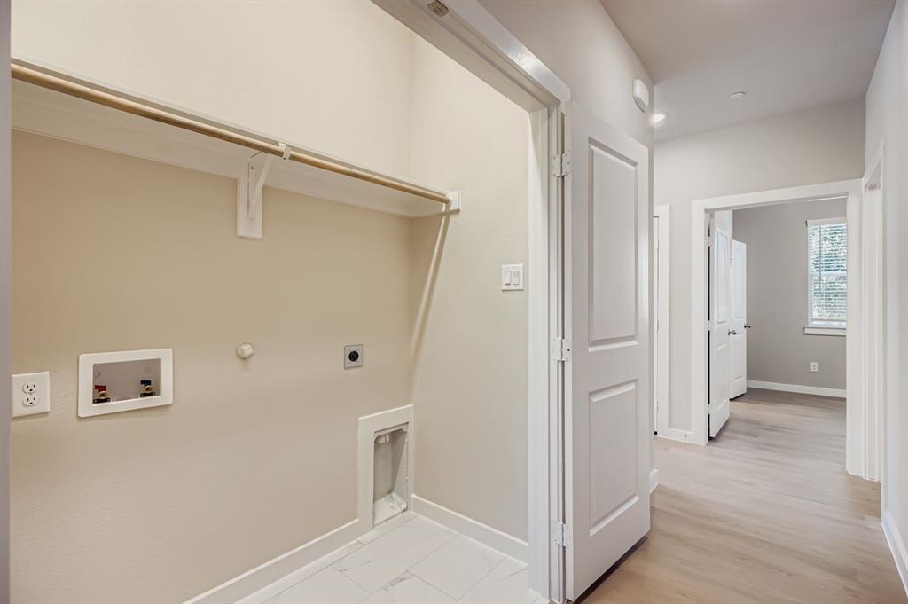 Residences At Jeans Creek, The - Residential