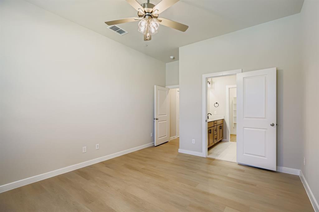 Residences At Jeans Creek, The - Residential