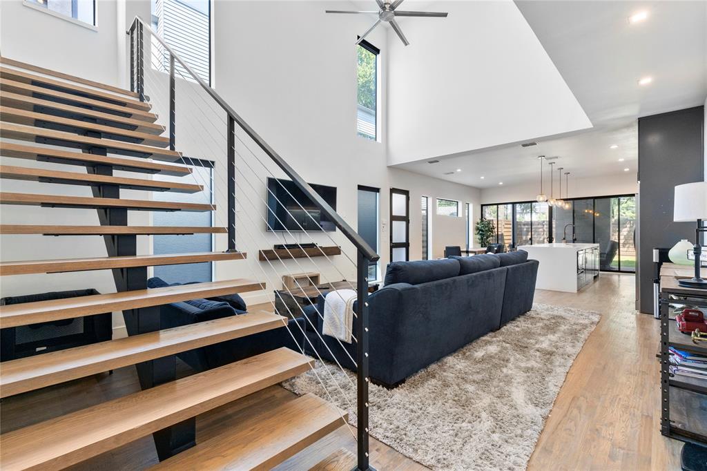 Belmont Park Rev - Residential Lease