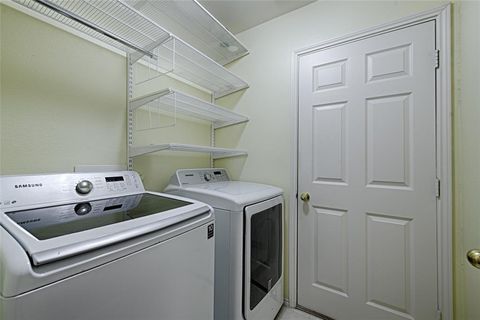 Tiny photo for 10106 Green Court, Irving, TX 75063 (MLS # 21100024)