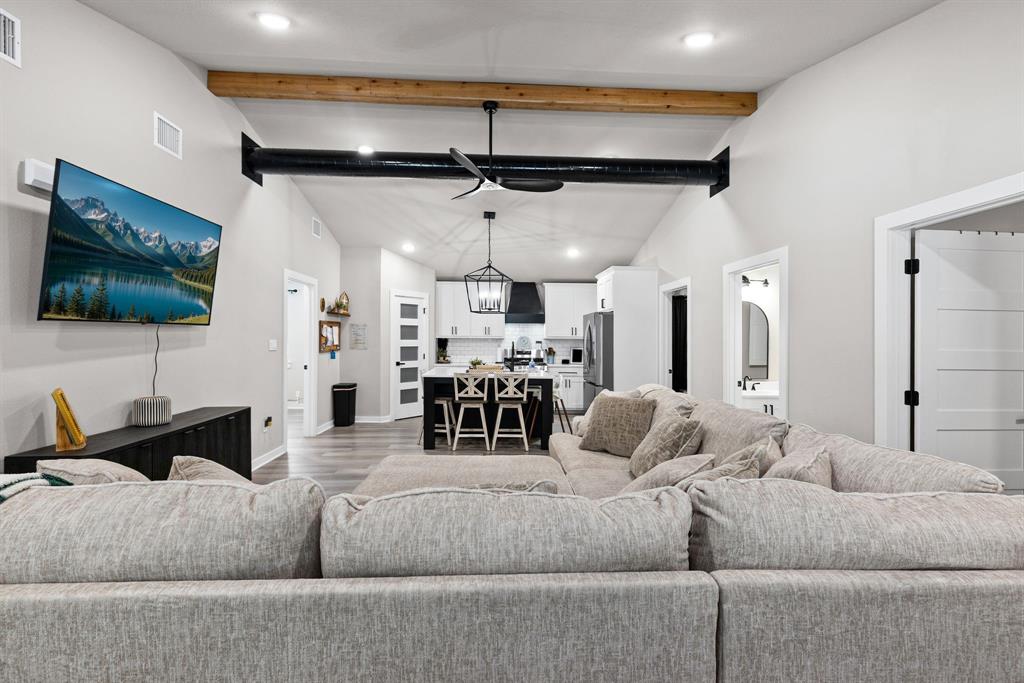 3291 County Road 3116