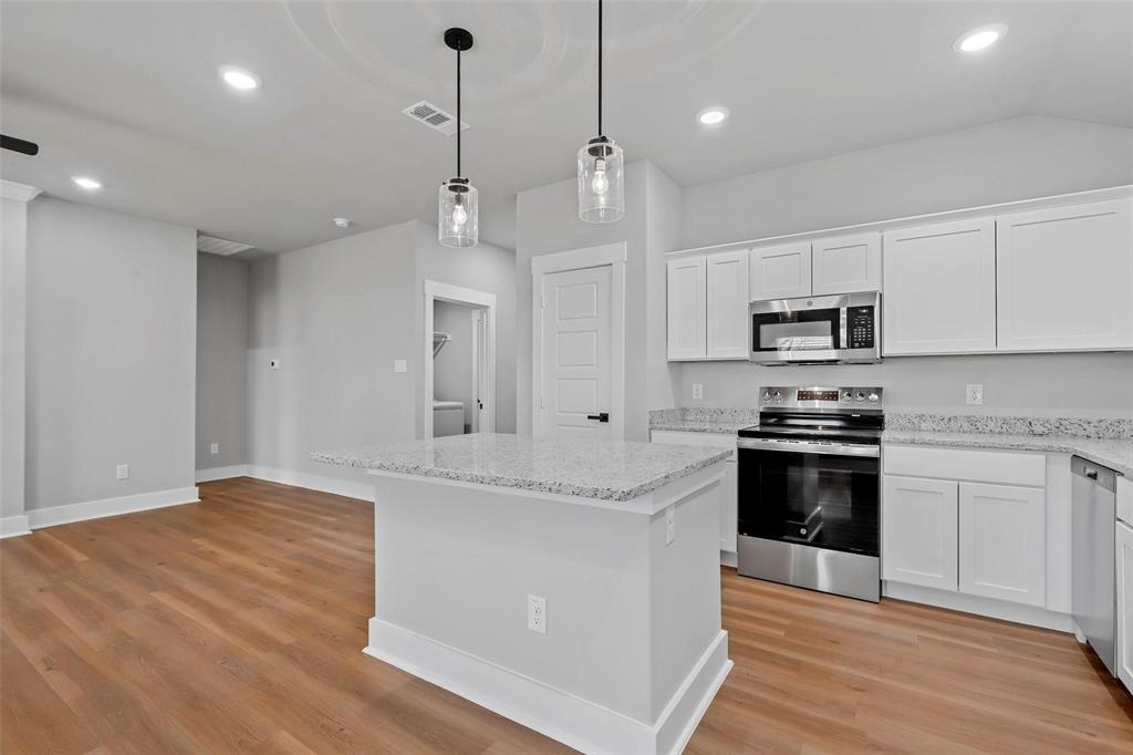 Tolar Oaks - Residential