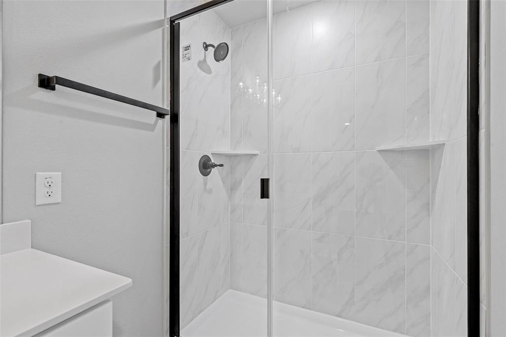 Tolar Oaks - Residential