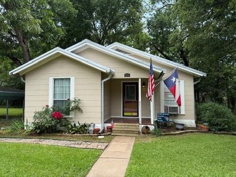 511 W Bonham Avenue Cooper TX 75432