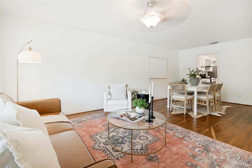 Photo of Dallas, TX 75229 (MLS # 21350150)