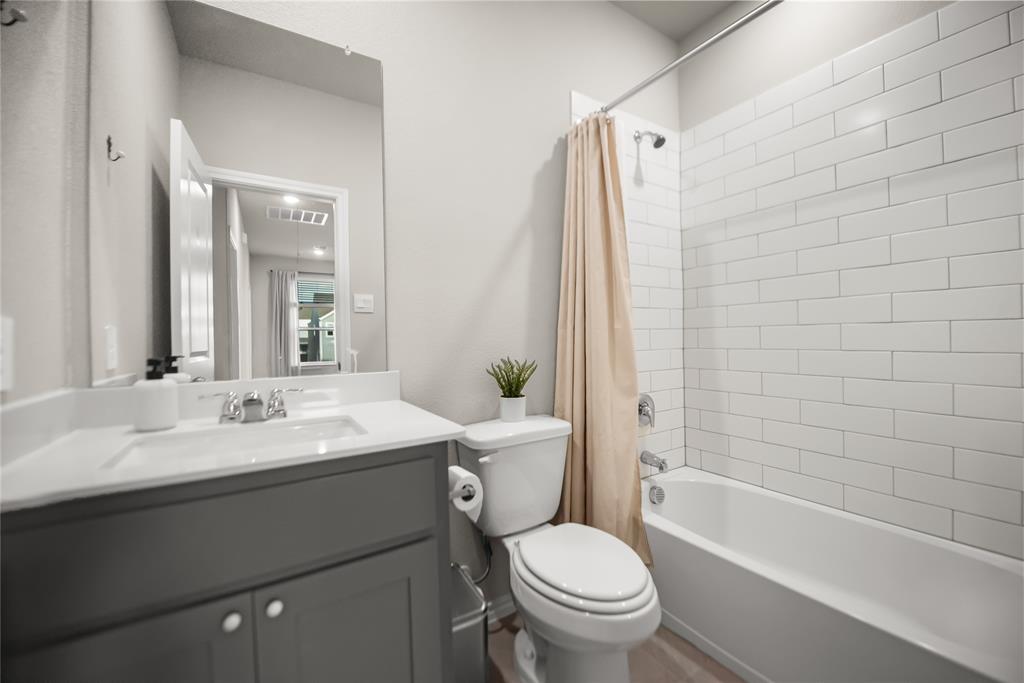 Baker Lndg - Residential