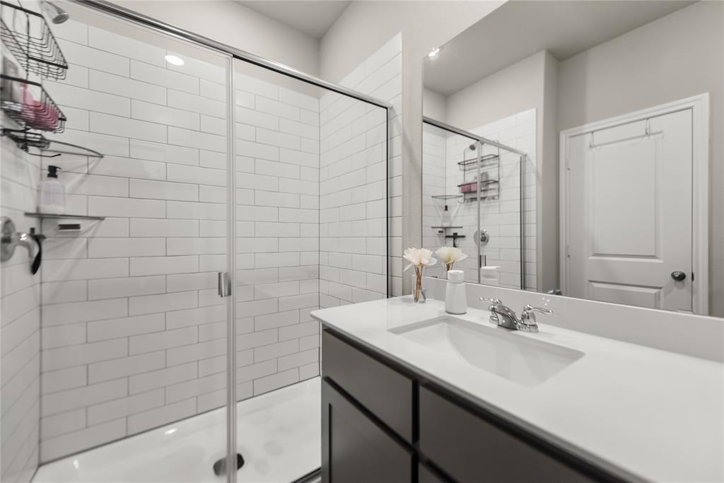 Baker Lndg - Residential