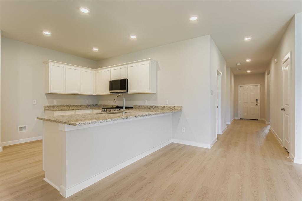 Middlefield Village - Residential