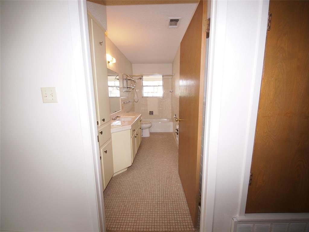 Rolling Hills - Residential