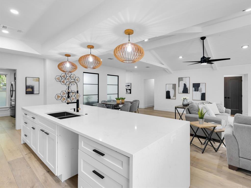 Glen Cove Add Instl 01 - Residential