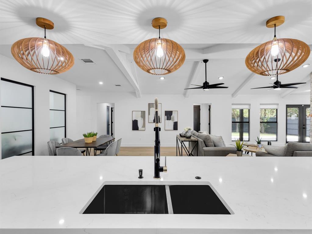 Glen Cove Add Instl 01 - Residential