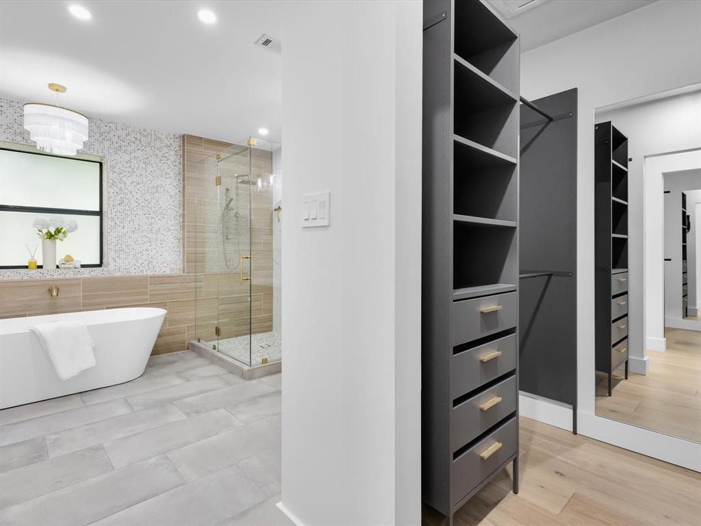 Glen Cove Add Instl 01 - Residential