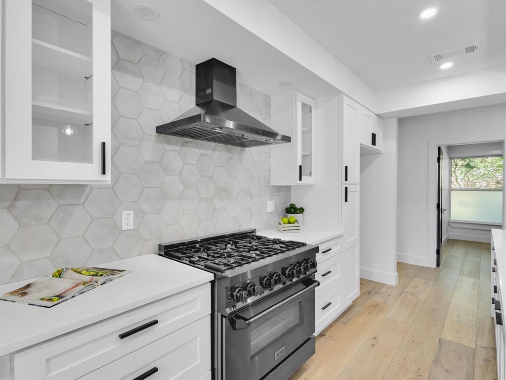 Glen Cove Add Instl 01 - Residential