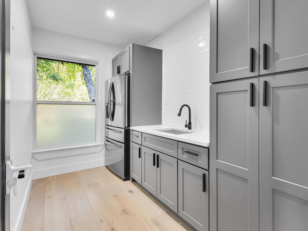 Glen Cove Add Instl 01 - Residential