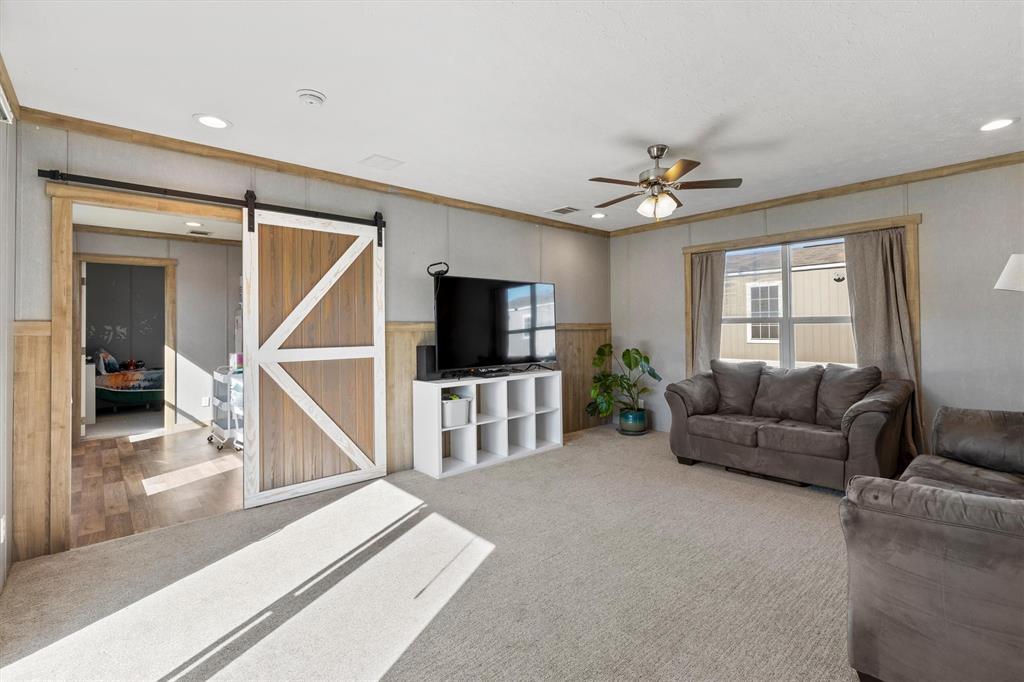 LAKE VISTA ESTATES MHP, SPACE 19 - Residential