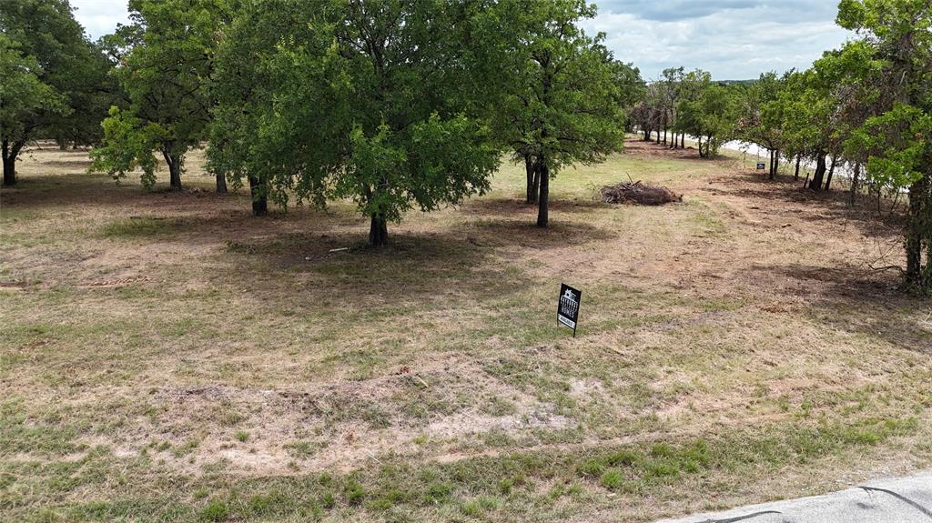 Aurthor's Corner - Land