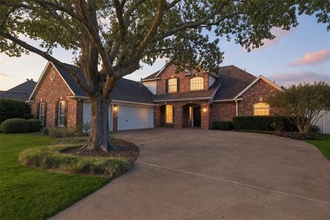 Photo of 718 Morningside Drive, Mansfield, TX 76063 (MLS # 21248272)
