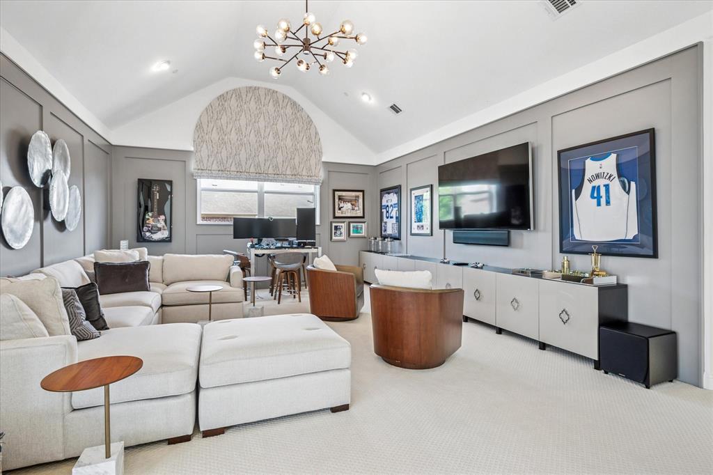 Richwoods Ph Twenty - Residential