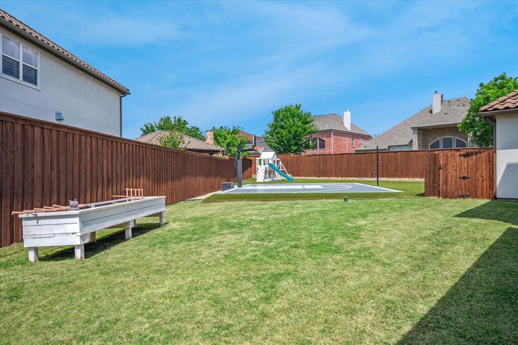 Richwoods Ph Twenty - Residential