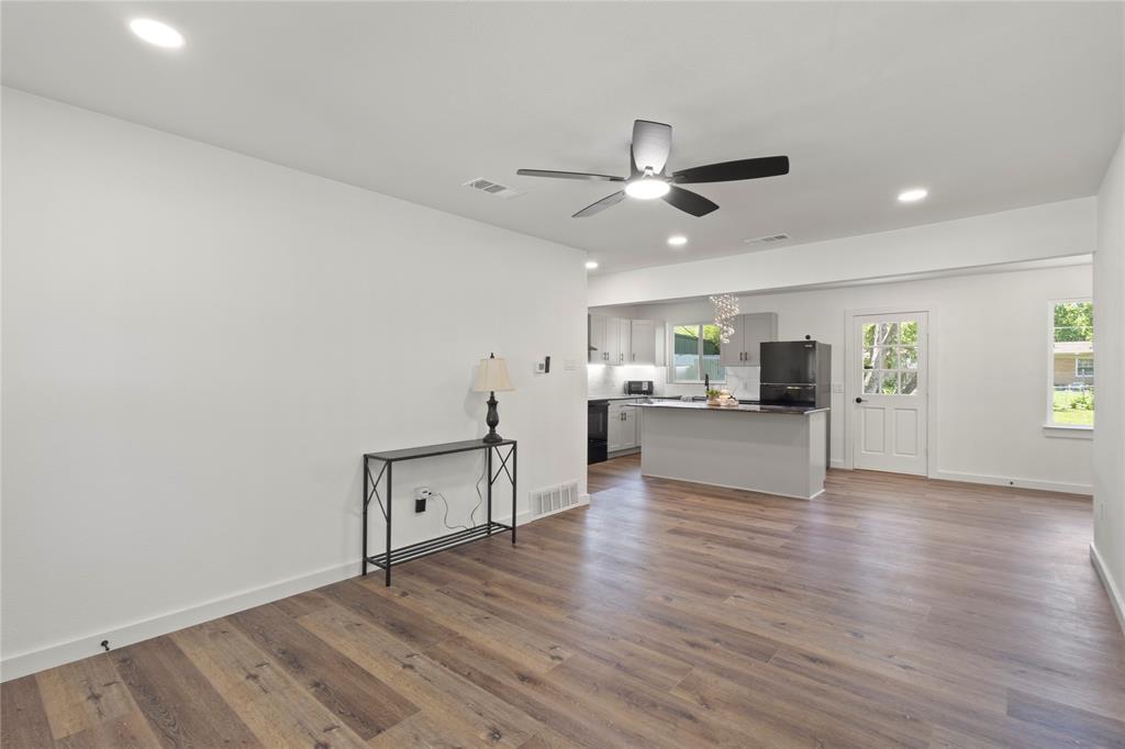Country Club Park 01 - Residential