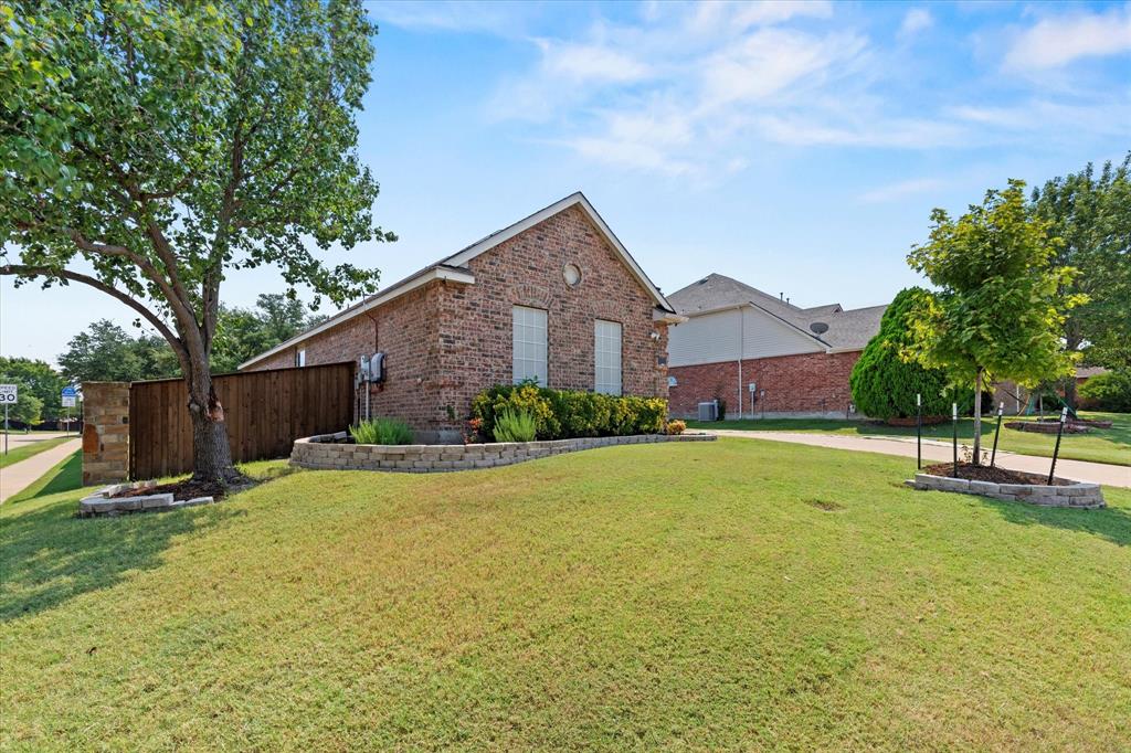 2201 Orchid Drive