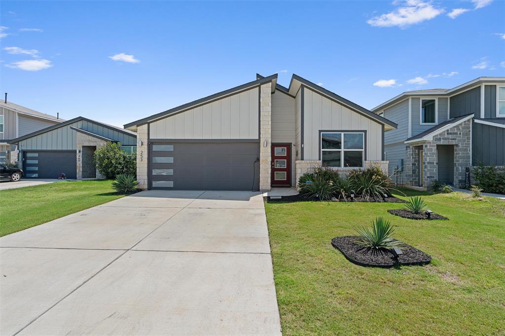 253 Centuryplant Road
