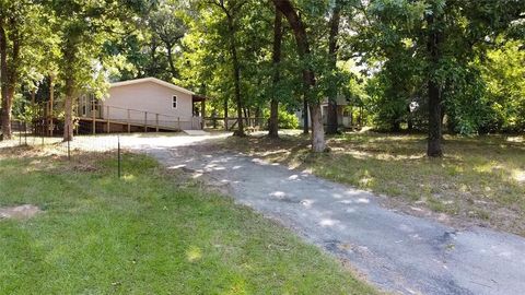 A home in Murchison