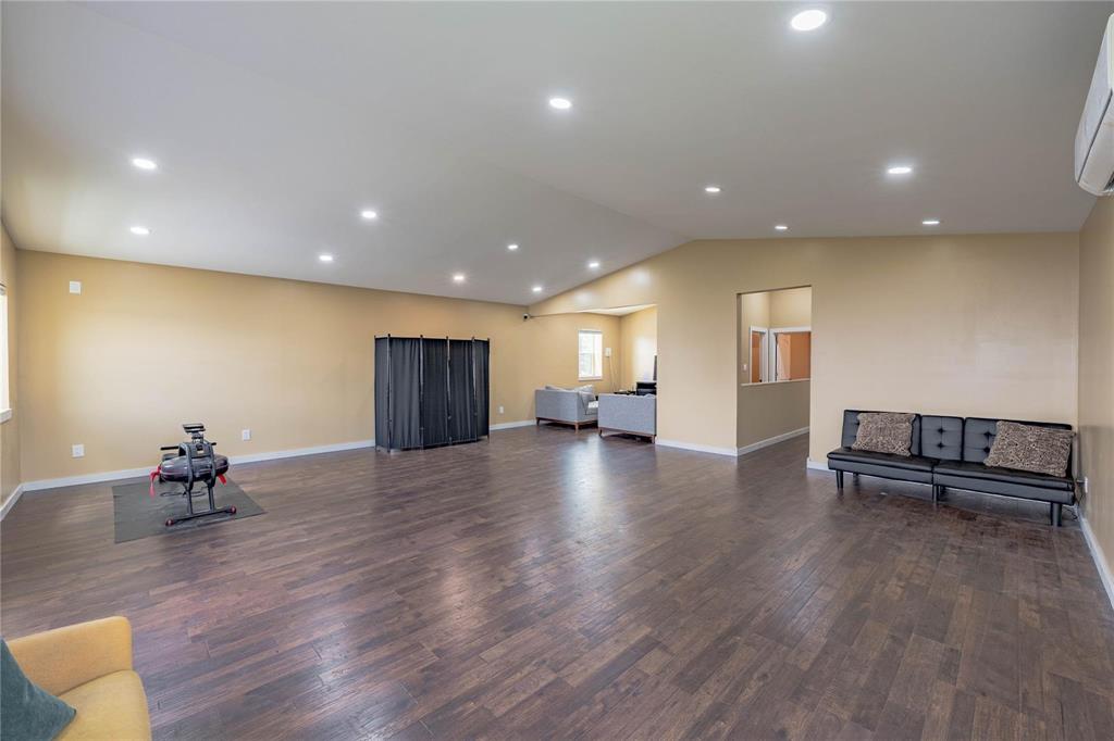 PRITCHETT S E SUB - Residential