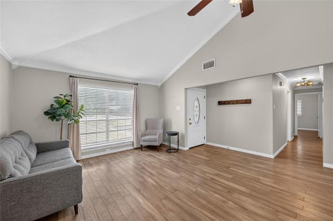 Tiny photo for 806 Creekside Drive, Euless, TX 76040 (MLS # 21387503)