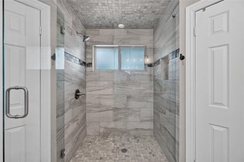 Tiny photo for 806 Creekside Drive, Euless, TX 76040 (MLS # 21387503)