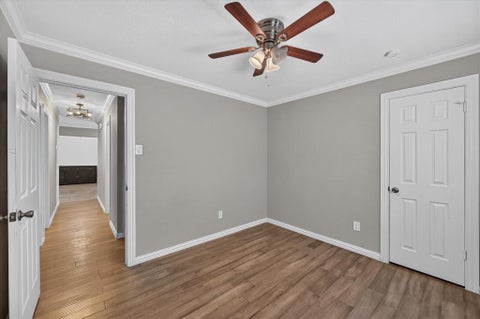 Tiny photo for 806 Creekside Drive, Euless, TX 76040 (MLS # 21387503)