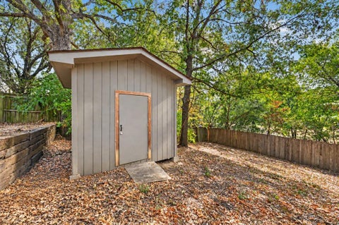 Tiny photo for 806 Creekside Drive, Euless, TX 76040 (MLS # 21387503)