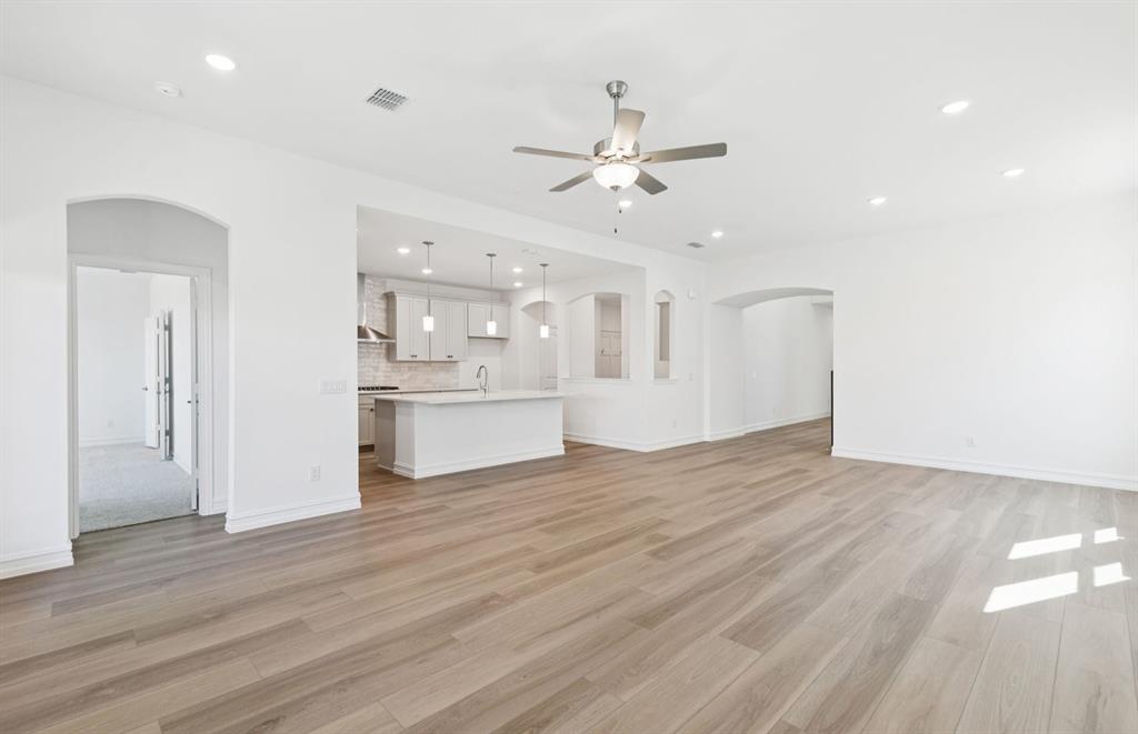 5866 Blackwell Avenue