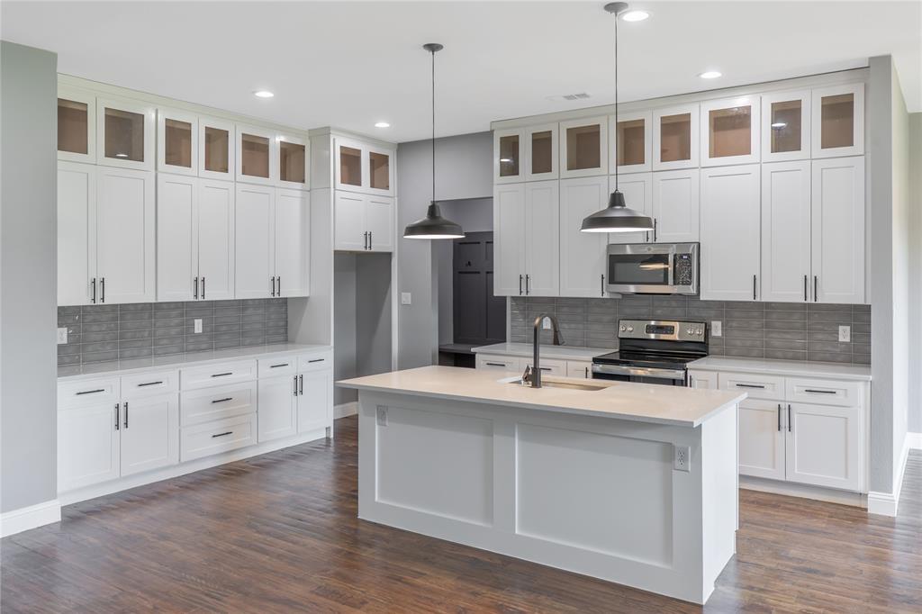 10560 Lago Vista