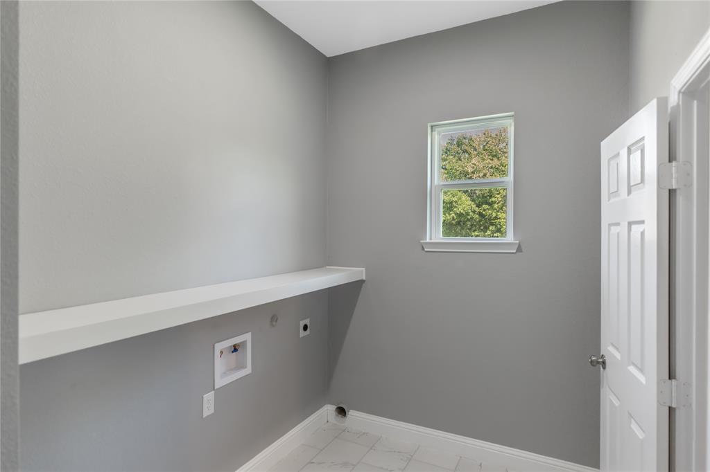 Waters Edge - Residential