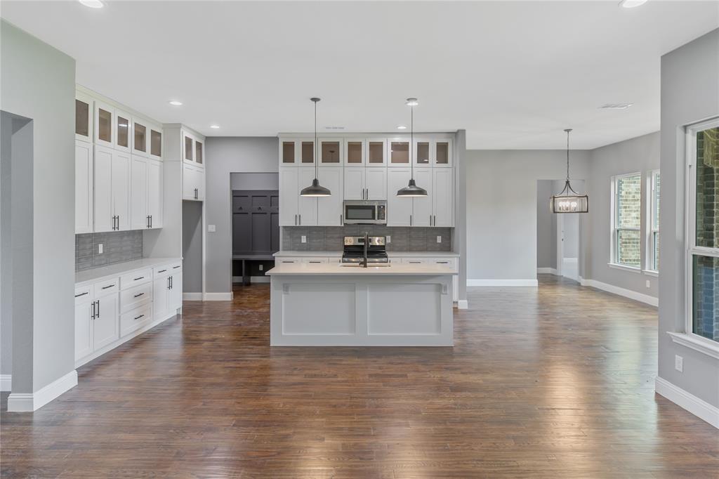 10560 Lago Vista