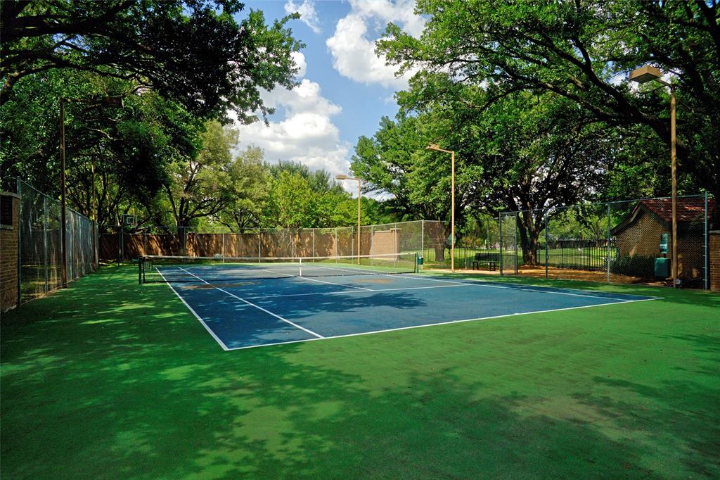 Lakes of Bent Tree Condo - Residential