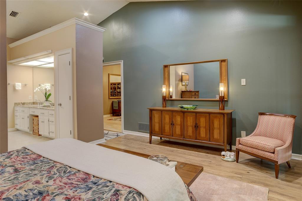 Lakes of Bent Tree Condo - Residential