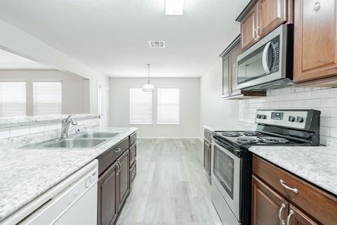 Tiny photo for 102 Stoney Creek Lane, Terrell, TX 75160 (MLS # 21099826)