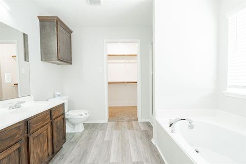 Tiny photo for 102 Stoney Creek Lane, Terrell, TX 75160 (MLS # 21099826)