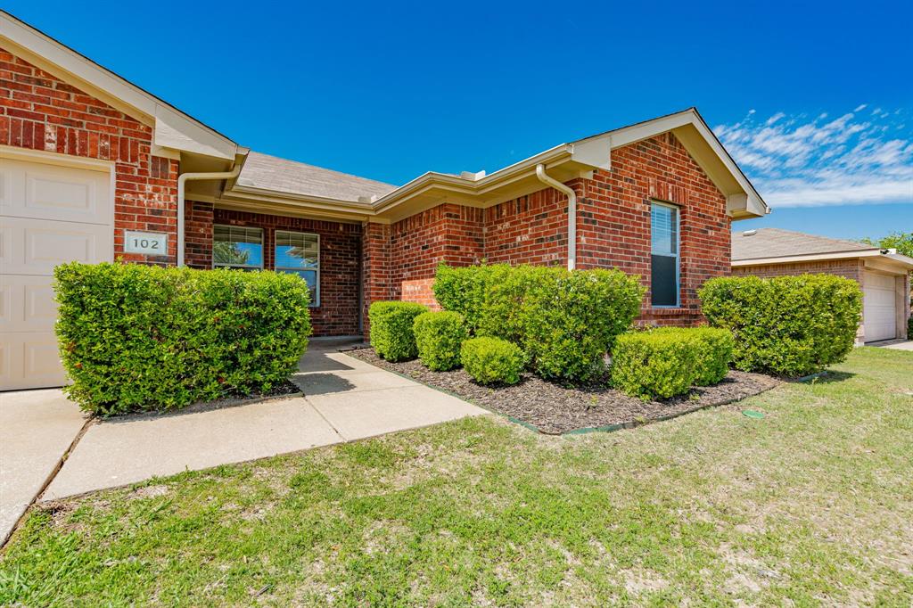 102 Stoney Creek Lane