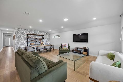 Tiny photo for 414 Hazeltine Road, Red Oak, TX 75154 (MLS # 21278890)
