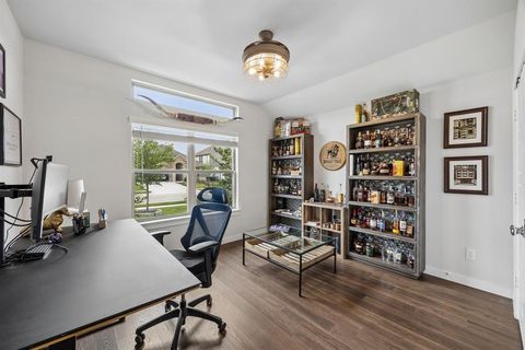 Tiny photo for 414 Hazeltine Road, Red Oak, TX 75154 (MLS # 21278890)