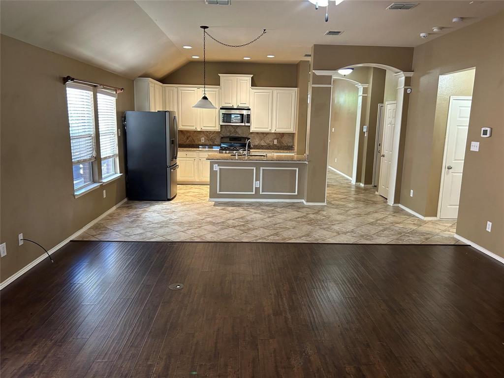 Paloma Creek Lakeview Ph 1 - Residential Lease