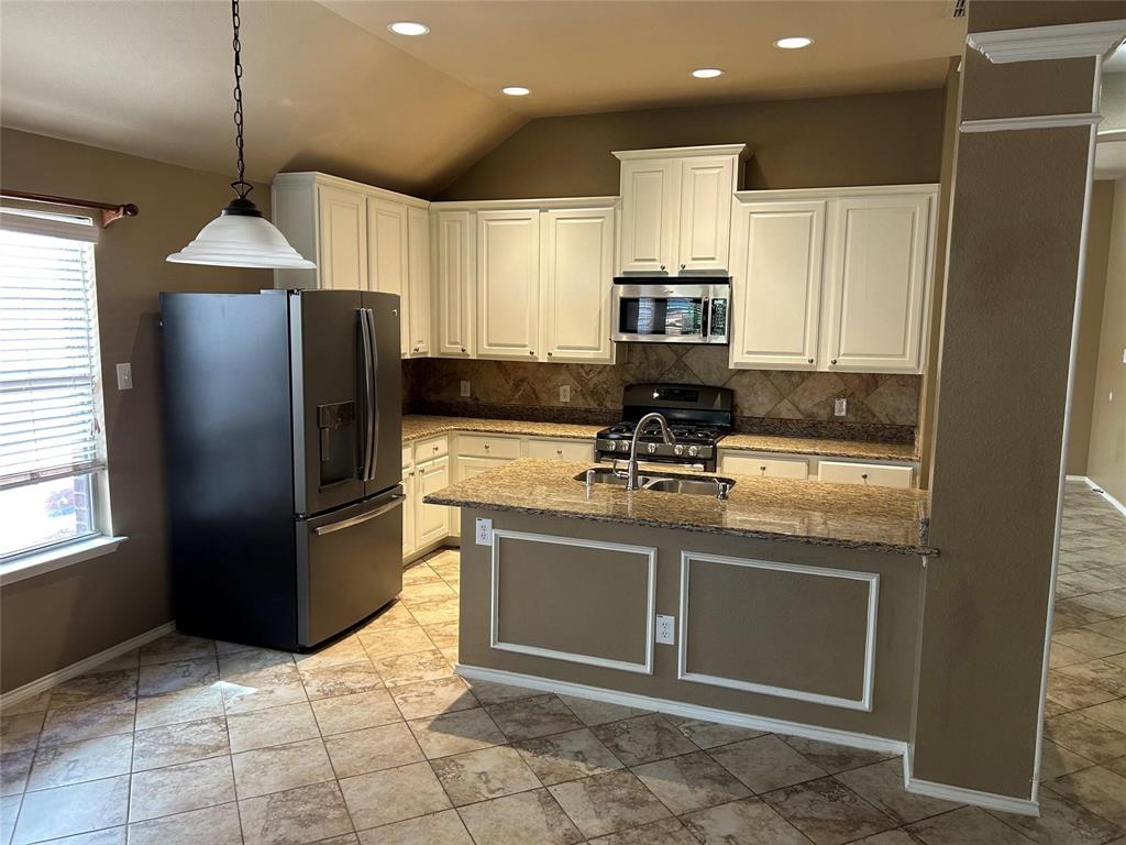 Paloma Creek Lakeview Ph 1 - Residential Lease