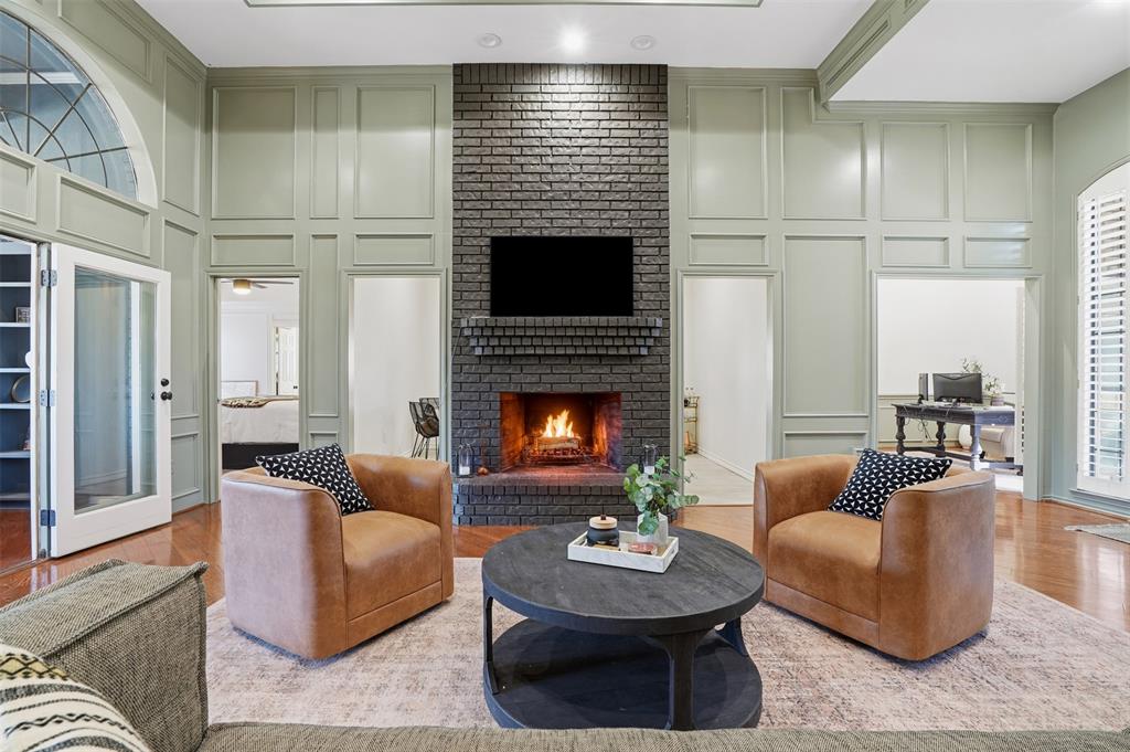 4000 Lost Creek Boulevard