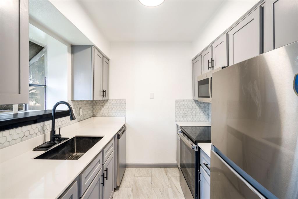 Highland Place Condo - Residential